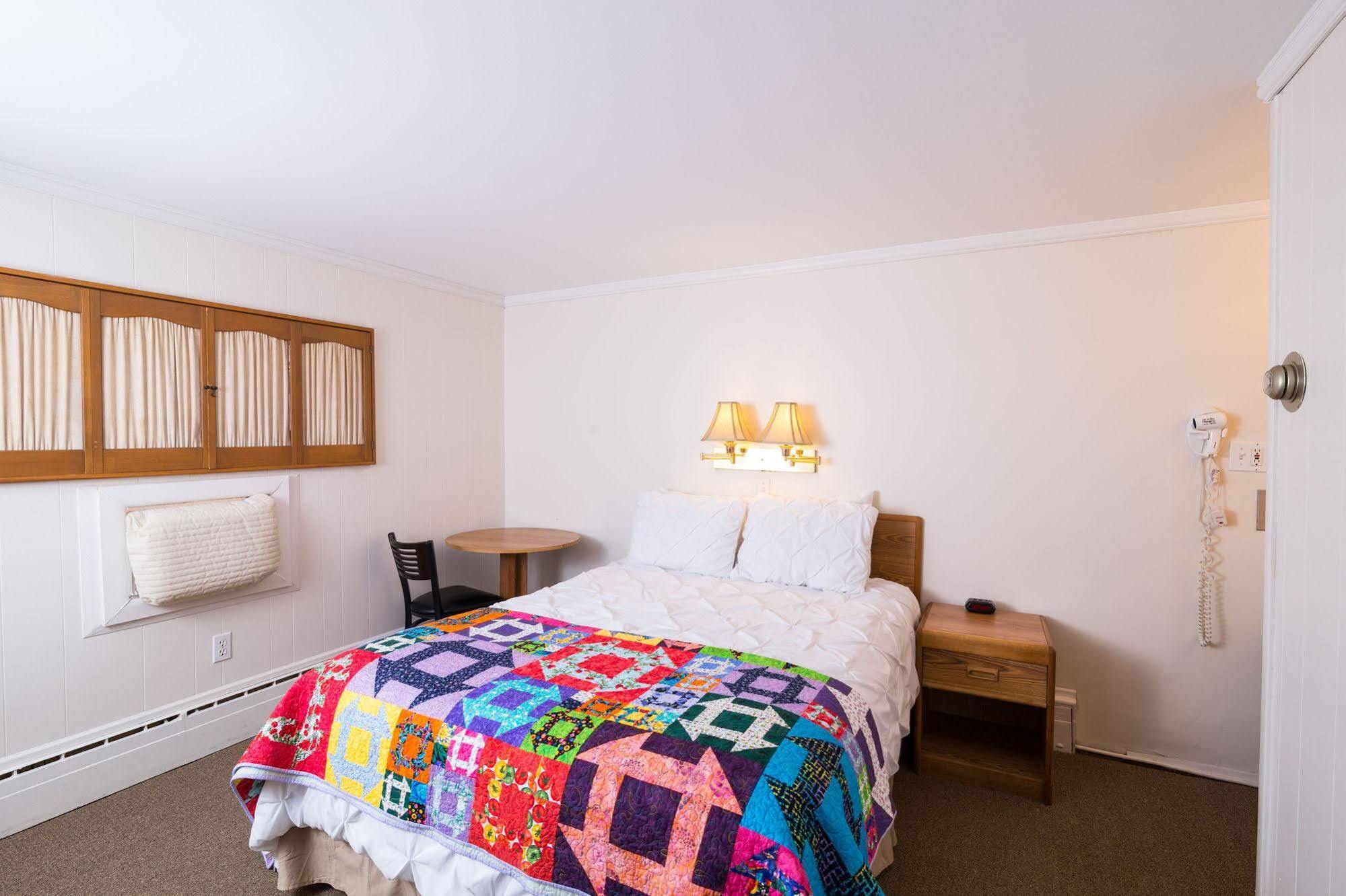 Lake Harmony Inn Extérieur photo